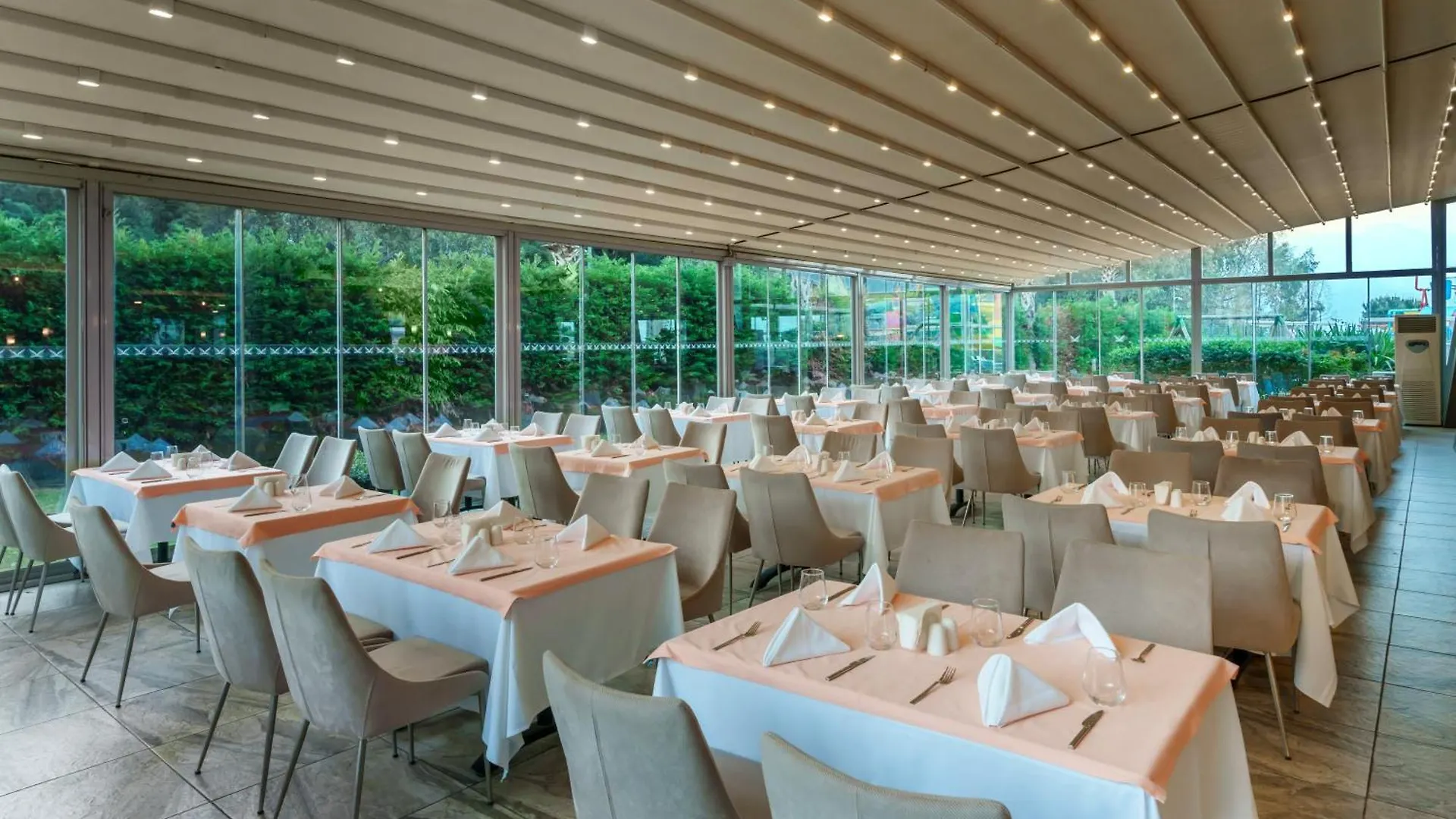 Liberty Kusadası Hotell